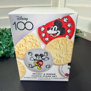 Williams Sonoma Disney Mickey & Minnie Cookie Stamp Set